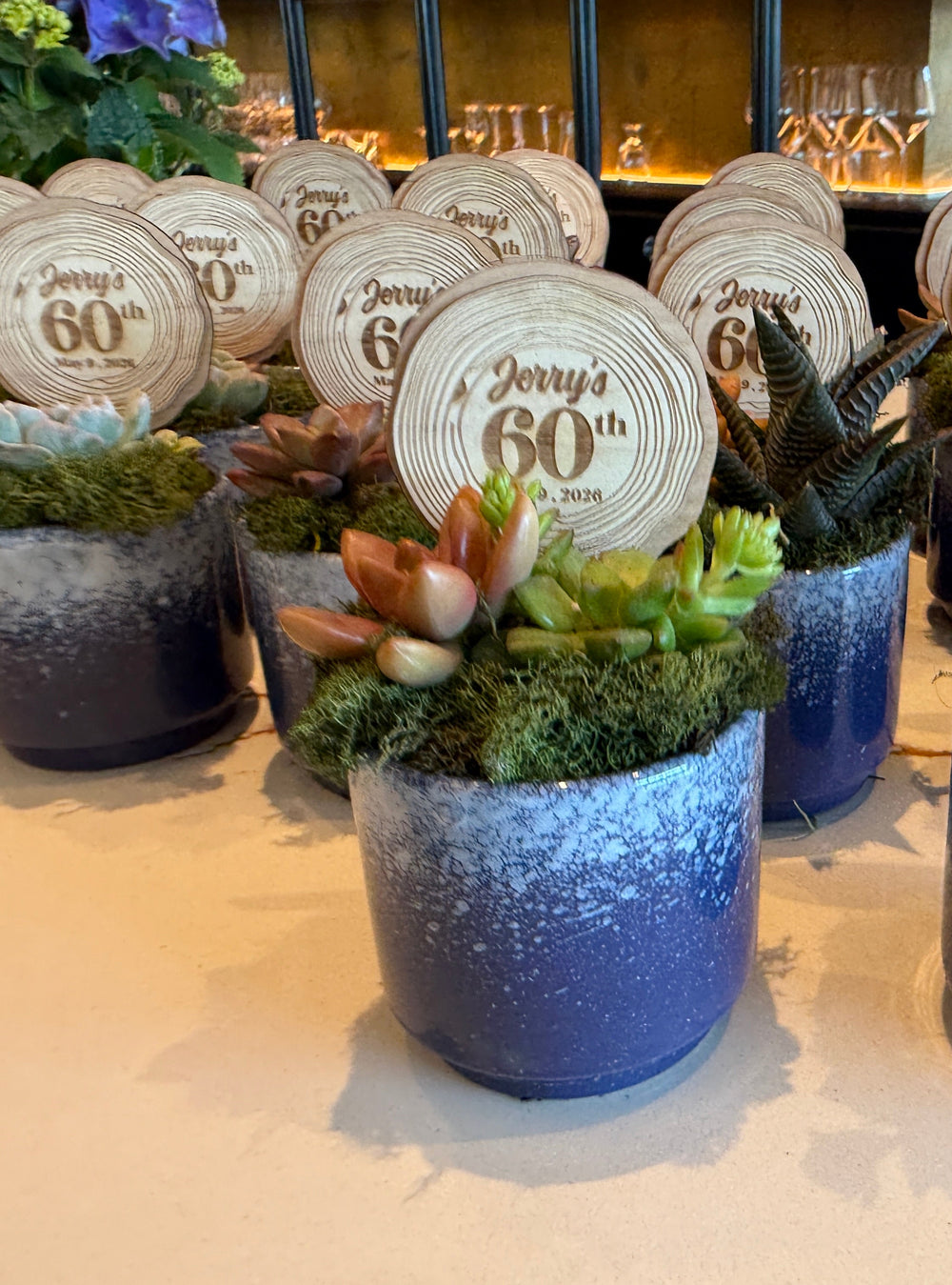 FAVORS & GIFTING